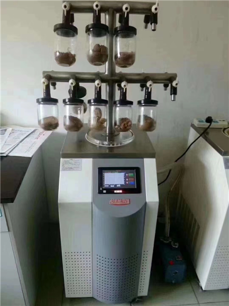 實(shí)驗(yàn)室立式冷凍干燥機(jī)在儀器設(shè)備的制造過程中的應(yīng)用有哪些？